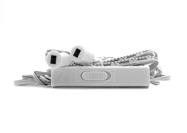 Diffusion Door-Hand Sensor, a small device for controlling lights that detects hand movements and object presence.